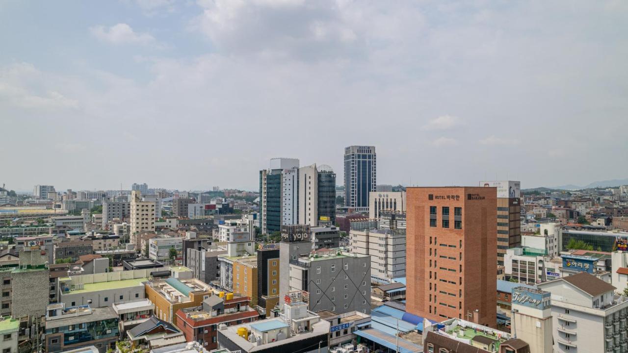 Hotel Barahan Чонджу Экстерьер фото