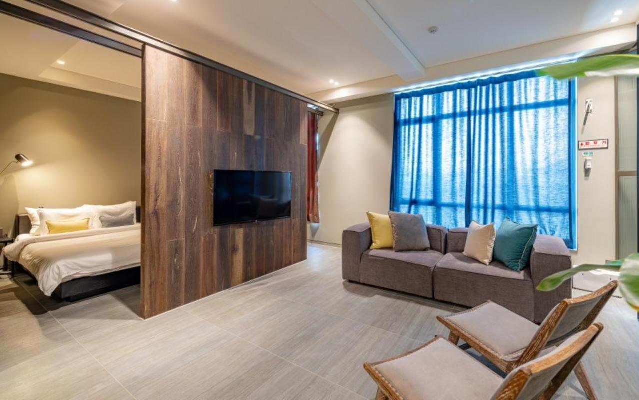Hotel Barahan Чонджу Экстерьер фото